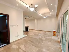 PRIVATE ENTRANCE 3 BEDROOM VILLA WITH MAID ROOM READY TO MOVE