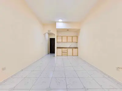 FAMILY STUDIO -BEHIND KARACHI DARBAR - AL MURAR