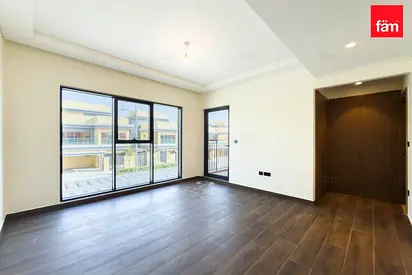 Single Row | 4 Bedroom Villa | Near To Lagoon