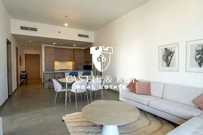 Elegant 2 Bedroom | Full Palm View and Marina | High Floor