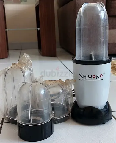 Jucer& grinder 2 small & 2 big jars, working perfectly
