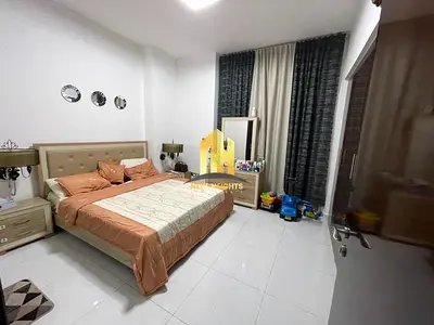 VACANT| SPACIOUS 2BR | SEMI - FURNISHED
