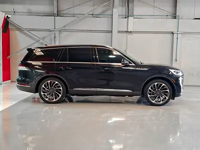 صورة 4 لـ 2021 Lincoln AVIATOR