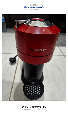 Nespresso Vertuo Red Coffee Machine - Good Working Condition