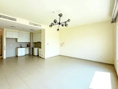 Corner Unit | Single Row | Vacant on Sept. 2026