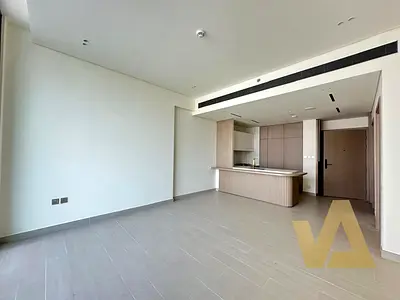 12 cheques | Prime Location | Semi-Furnished