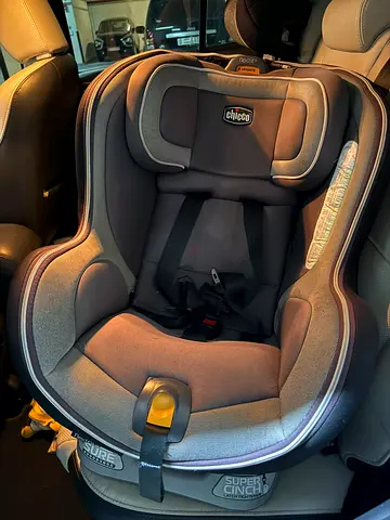 Chicco OneFit ClearTex All-in-One Car Seat - Excellent Condition