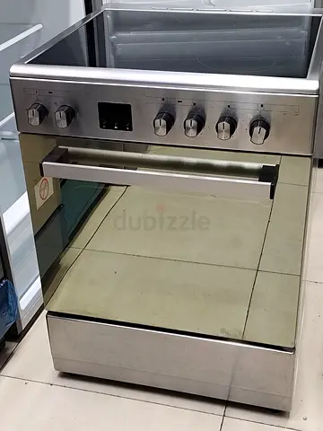 Stainless Steel Electric Range with Glass Ceramic Cooktop