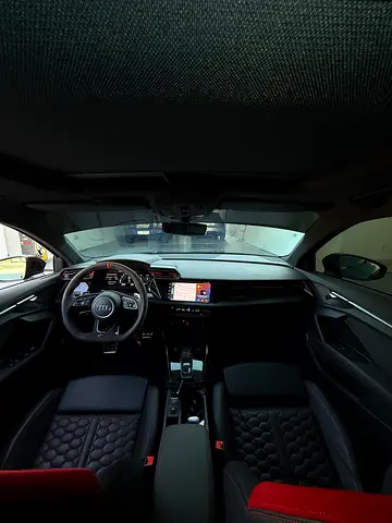 صورة 6 لـ 2022 AUDI RS3