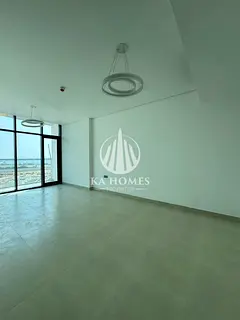 💎 Smart Living Meets Waterfront Elegance