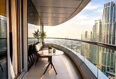 Big layout | Bills included | Above 50 floor