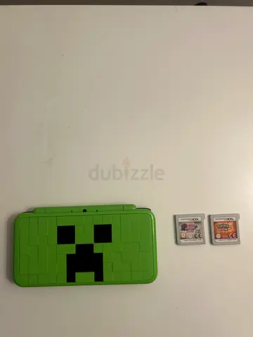 New Nintendo 2DS XL Minecraft Special Edition - Used + 2 game carts