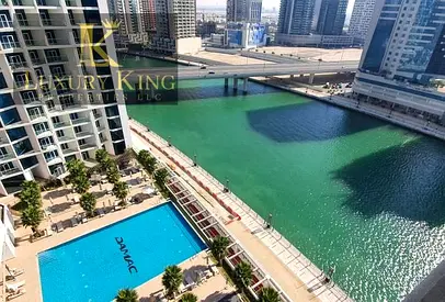 VACANT IN AUGUST + CANAL VIEW