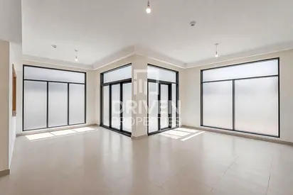 Semi Detached | Large Plot | Maintained | Spinneys