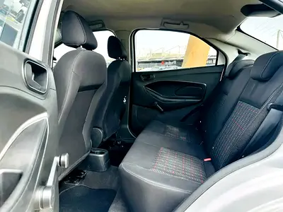 2020 FORD FIGO 照片 16