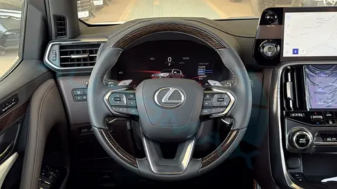 صورة 8 لـ 2026 Lexus LX-SERIES
