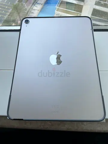 iPad Air 11 inch M3 perfect condition, with case and original box