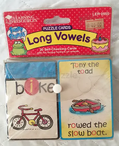 Learning Resources Funny Phonics Long Vowels Puzzle Cards (20 self-checking), Brand New