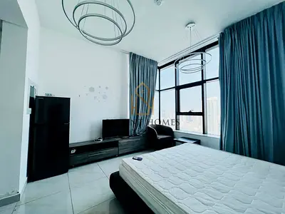 Fully Furnished - High Floor - Luxury Living!