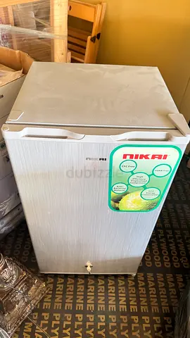 Nikai fridge 125L