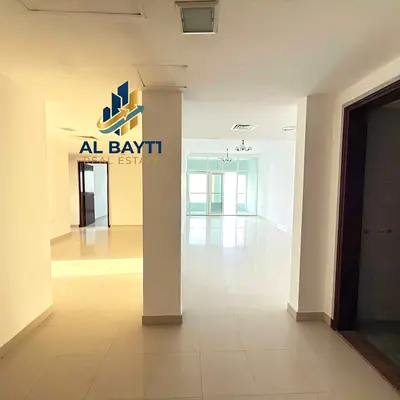 Luxury 3BHK apartment with SeaView Maids room with 2 master bedrooms Ready to move 1 month free Fam