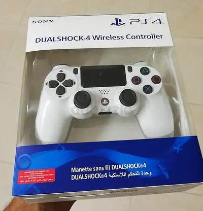 (FREE Delivery) PS4 Controller - Free Cable - NEW