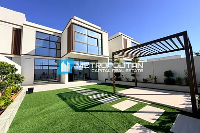 Ready to Move | 3BR w\ Maids | Private Garden