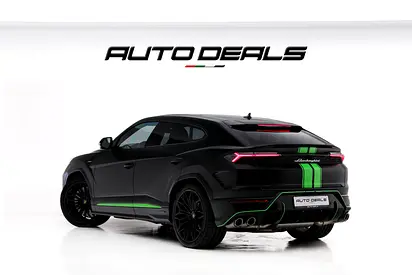 2025 Lamborghini URUS — миниатюра 4