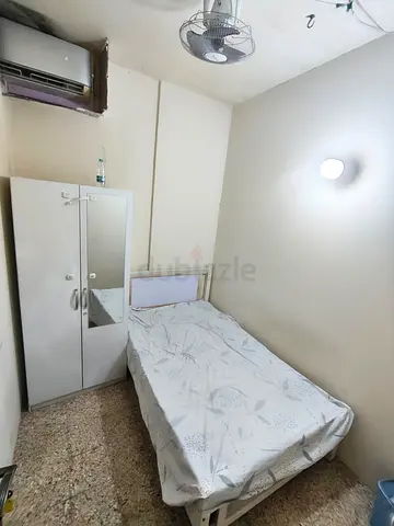 Furnished Partition Ready to Move