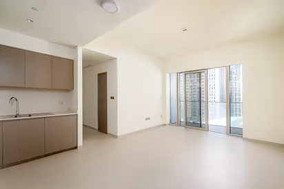 2BR | Mid Floor | Community View