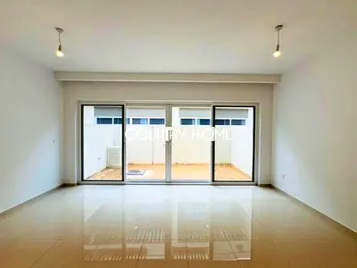 Spacious 4BR Villa with Private Garden