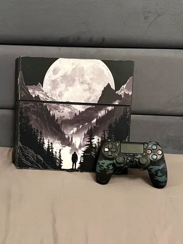 PS4 for sale in good condition