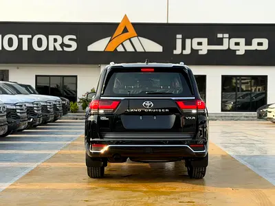 2026 Toyota LAND CRUISER — миниатюра 4