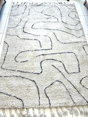 Rug - Home Centre - Sketch Berber Shaggy Rug 160 x 230cm (Moving out sale)