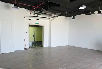 Vacant Office | Bright Layout | Excellent Location