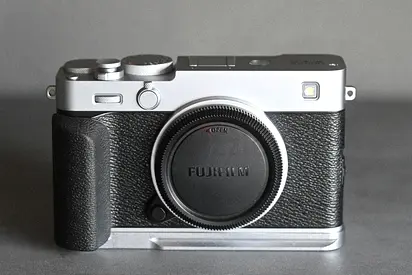 Fujifilm XE5 Body with Smallrig Grip