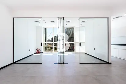 Newly Renovated | Canal Views | Partitions Built