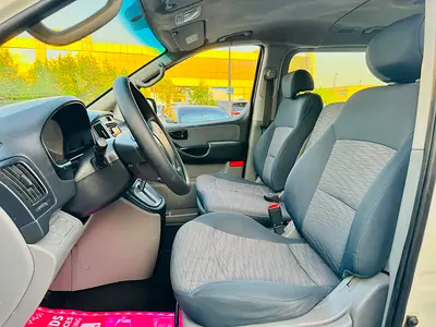 صورة 10 لـ 2018 Hyundai H1