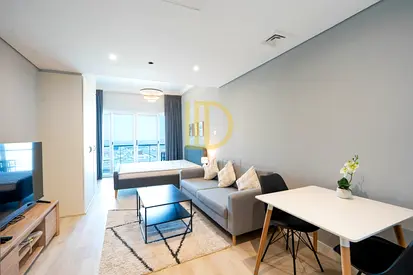 Renovated | Vacant | Furnished | High Floor