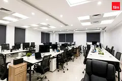 4 Parkings| High Floor | Commercial Expert