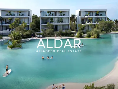 Waterfront Living | 4BR + Maid | Corner Villa