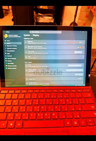 Microsoft Surface Pro (tablet with Type Cover) - Good working condition