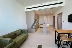 TOP FLOOR | BRAND NEW | PRIVATE POOL