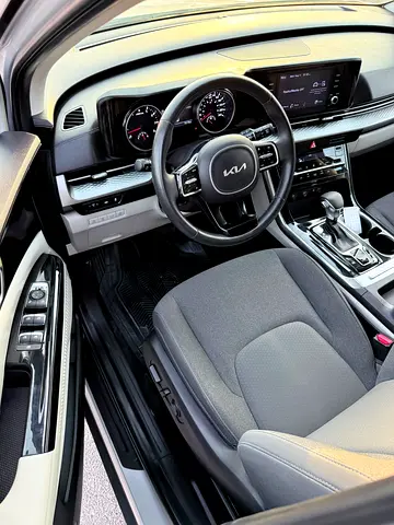 صورة 8 لـ 2022 KIA CARNIVAL