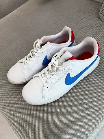 Nike Court Style Sneakers