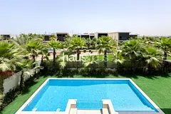 Vacant | Private Pool | Genuine - Premium Option