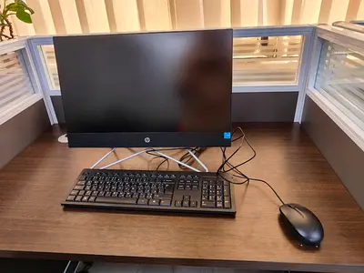 HP All-in-One Desktop with Keyboard & Mouse - Good Working Condition