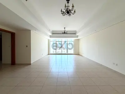 Vacant | 2 + Maid | Lake View