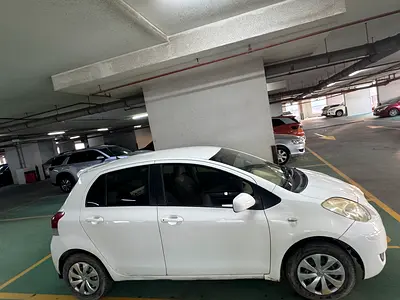 2008 Toyota YARIS — фото 2
