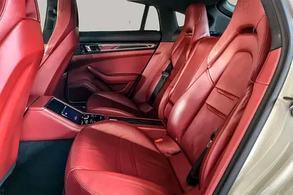 2017 Porsche PANAMERA 缩略图 11
